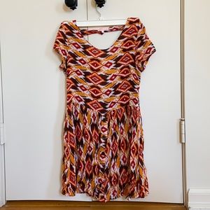 Colorful mini backless dress